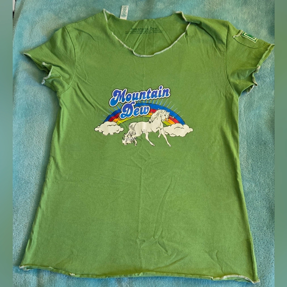 JUNIORS LARGE MT. DEW UNICORN TEE